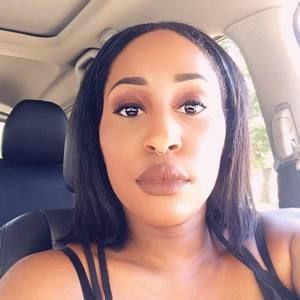 Meet your Posher, Goldie